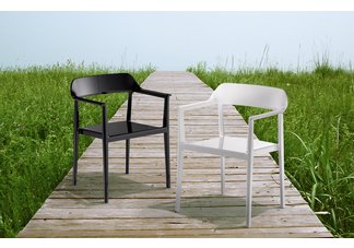 Delight chair black