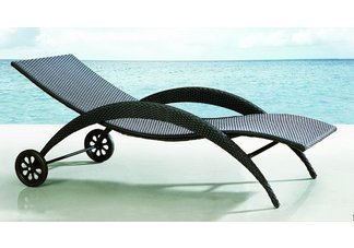 Synthetic Wicker outdoor chaise lounger
