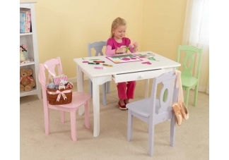 Brighton Table