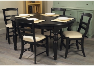Oval Dining Table with Spindle Legs
