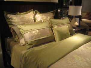 bedding sets, designer bedding