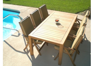 Teak Comfort Table