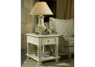 Villages of Gulf Breeze One Drawer Nightstand