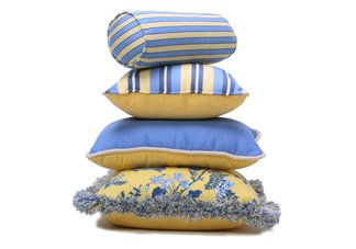 designer throw pillows