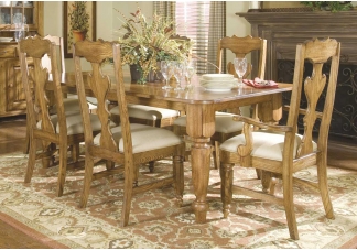 Dr. Harts Kitchen Table