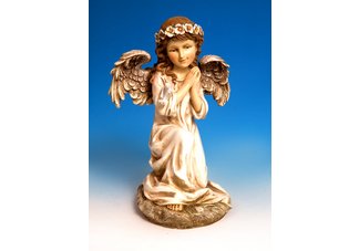 Kneeling Garden Angel