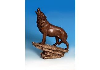 Wood Look Howling Wolf