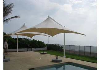 Vista 16 square cantilevered umbrella