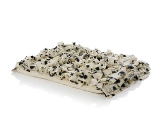 Bindy Bed in Cream w/ black paw prints