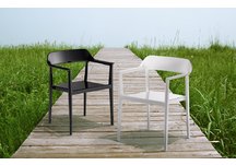 Delight chair black