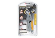 Mini quick release squeeze knife w 3 blades