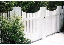 Classic Vinyl Scalloped Top Picket Gate Kit