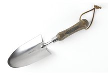 Spear & Jackson Traditional Hand Trowel