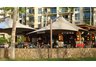 Vista 16 square cantilevered umbrella
